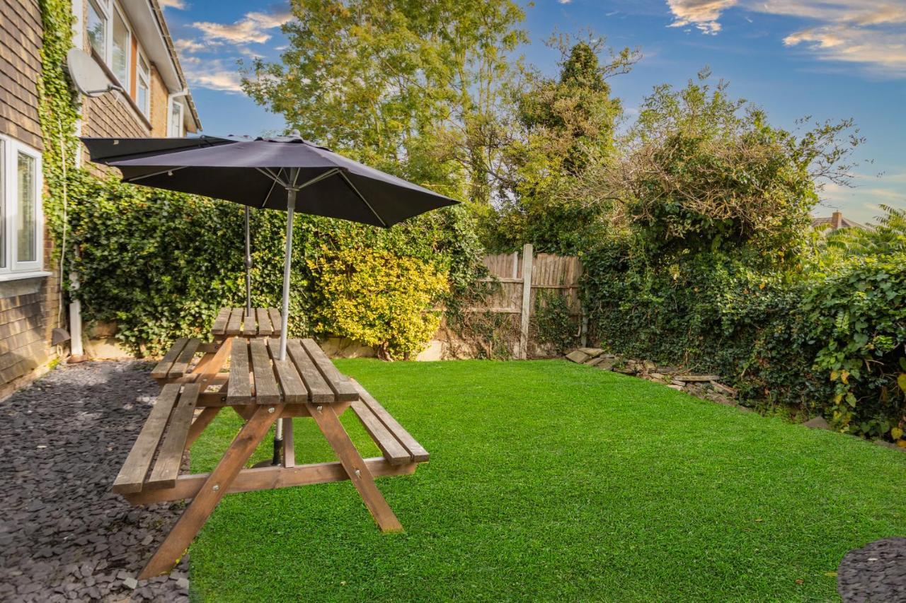 Perfect For Contractors - Canterbury - Free Parking - Ultra Wifi Exterior photo